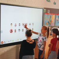Clevertouch Impact Plus 2